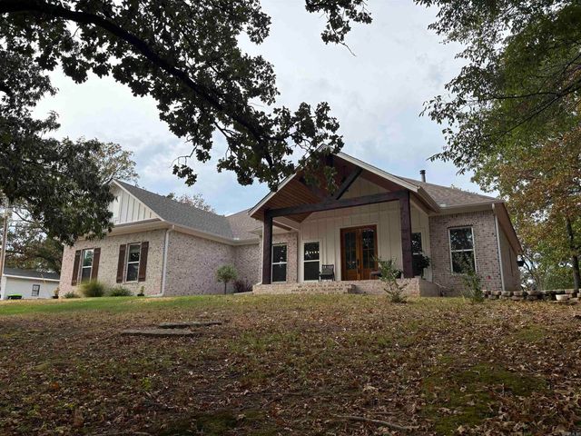 102 Merritt Road, Greenbrier, AR 72058