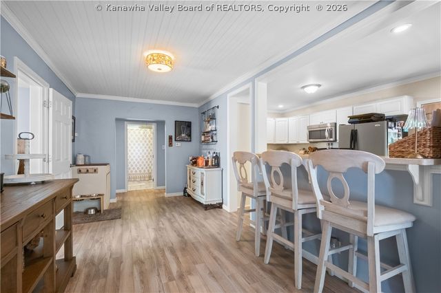 300 Dutch Road, Charleston, WV 25302