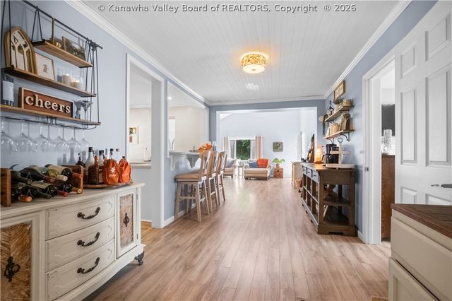 300 Dutch Road, Charleston, WV 25302