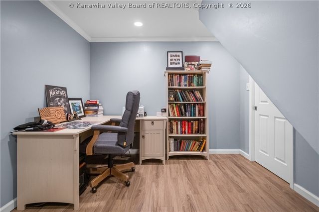 300 Dutch Road, Charleston, WV 25302