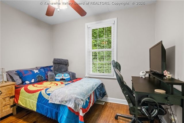 300 Dutch Road, Charleston, WV 25302