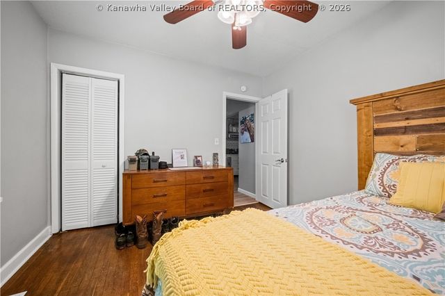 300 Dutch Road, Charleston, WV 25302