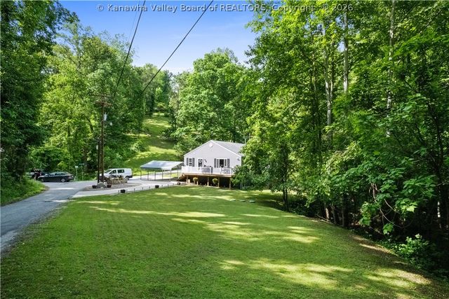 300 Dutch Road, Charleston, WV 25302