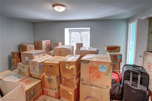 18220 Parkland Drive, Shaker Heights, OH 44122