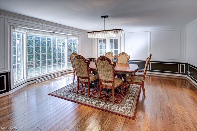 18220 Parkland Drive, Shaker Heights, OH 44122