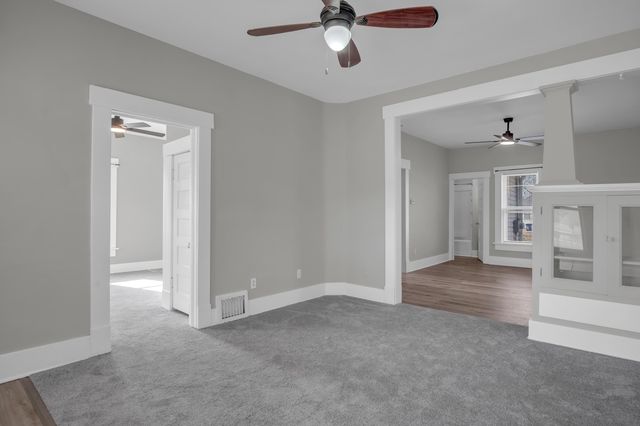 1021 Old Main, Newton, KS 67114