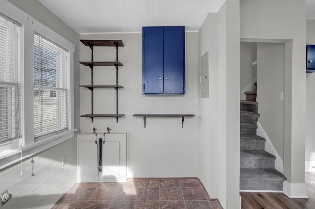 1021 Old Main, Newton, KS 67114