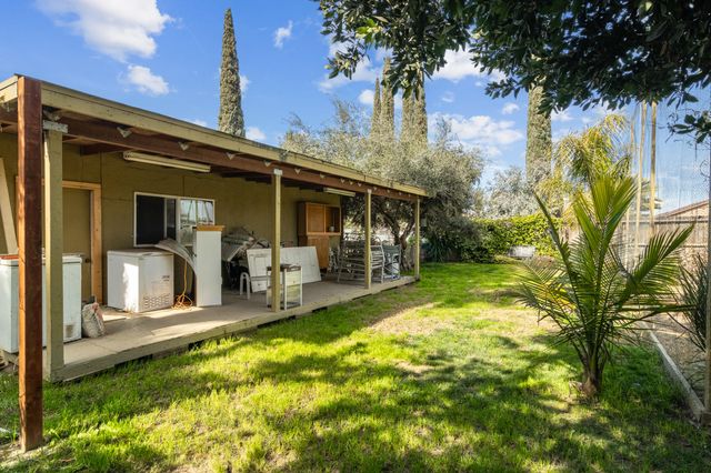 30500 Road 72 A, Visalia, CA 93291