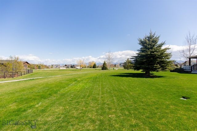 423 Parklands Trail, Bozeman, MT 59718
