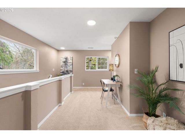 8910 N EDISON St N, Portland, OR 97203