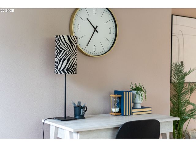 8910 N EDISON St N, Portland, OR 97203