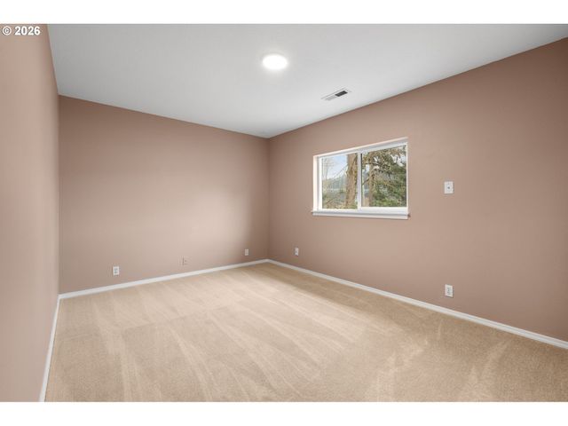 8910 N EDISON St N, Portland, OR 97203