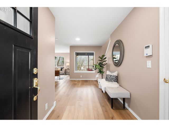 8910 N EDISON St N, Portland, OR 97203