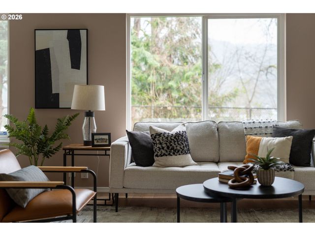 8910 N EDISON St N, Portland, OR 97203