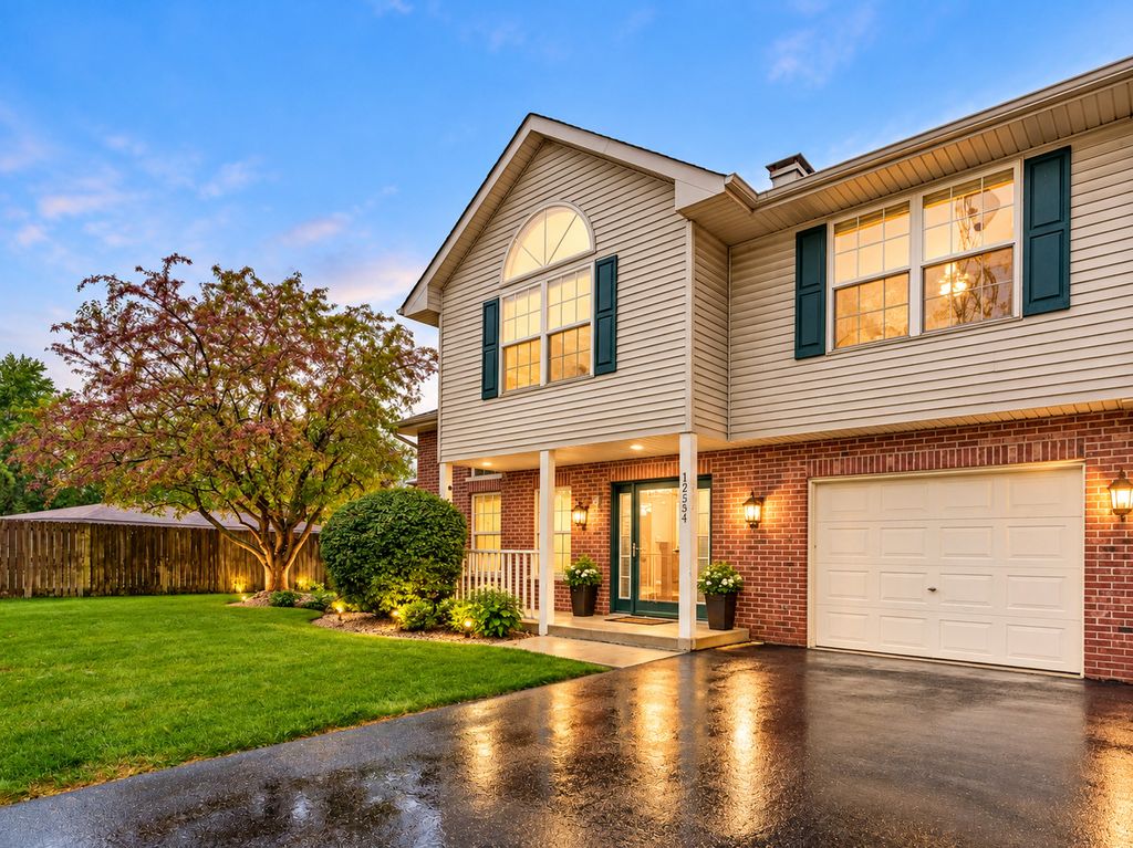 12554 S Arbor Drive, Alsip, IL 60803 — exterior