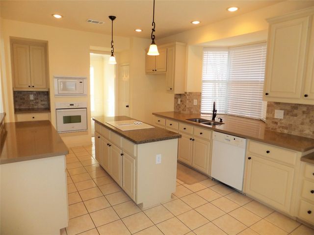 2641 Shadow Hill Lane, Plano, TX 75093