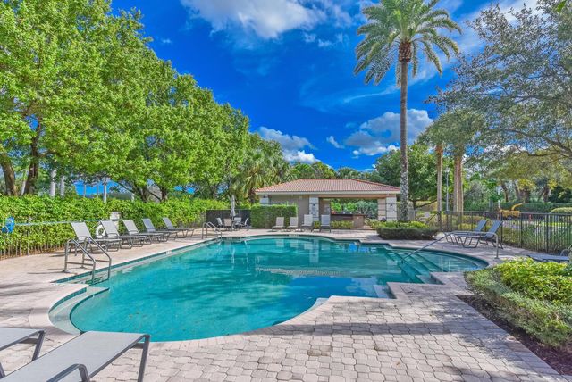 158 Delancey Avenue, Delray Beach, FL 33484