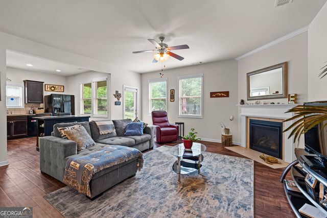 5 Ontario Court, Newnan, GA 30263