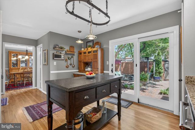 8336 GARFIELD CT, Springfield, VA 22152
