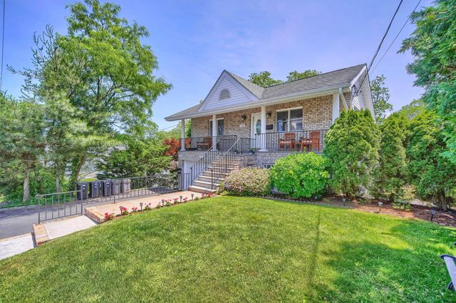 138-140 Woodside Avenue, West Harrison, NY 10604