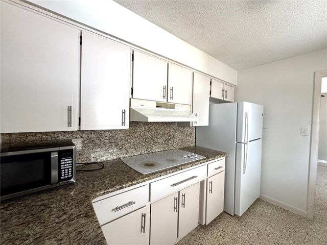 903 MARSCASTLE AVENUE, Orlando, FL 32812