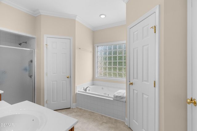 2150 Katie Lane, Dandridge, TN 37725