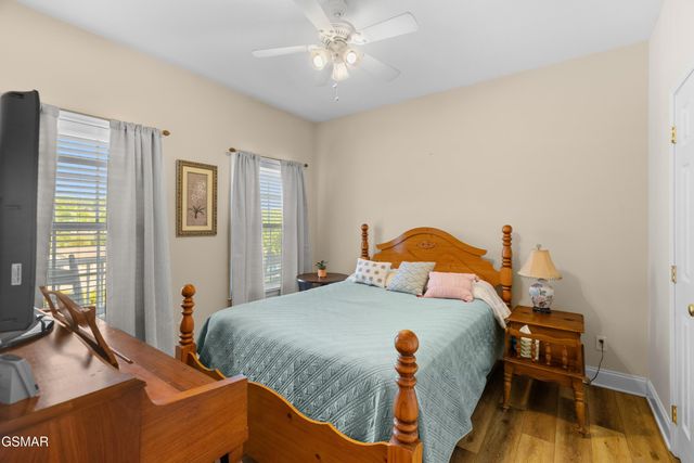 2150 Katie Lane, Dandridge, TN 37725