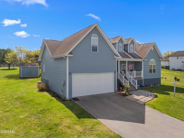 2150 Katie Lane, Dandridge, TN 37725