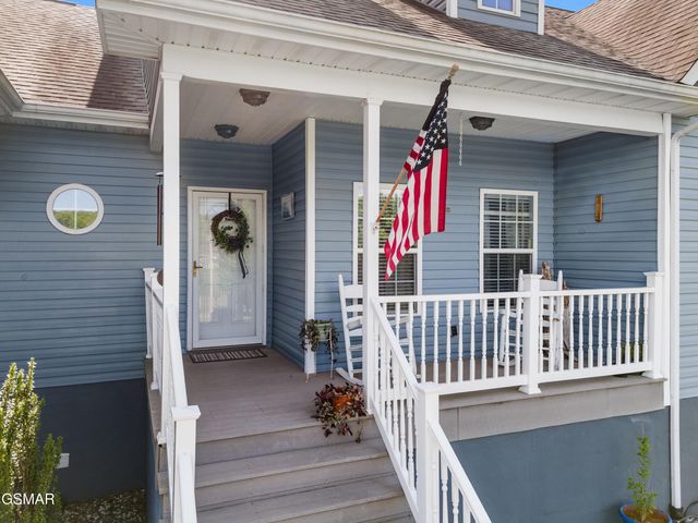 2150 Katie Lane, Dandridge, TN 37725