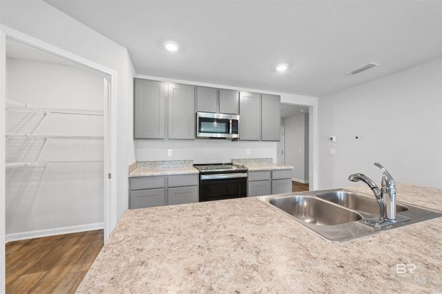 7457 Brompton Drive, Foley, AL 36535