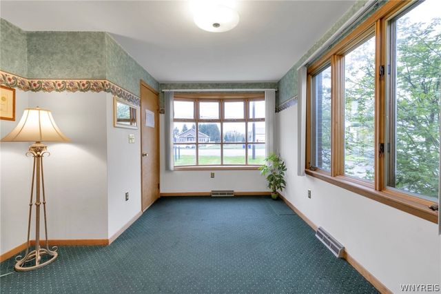 3700 Seneca Street, West Seneca, NY 14224
