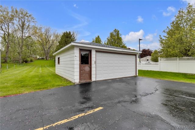 3700 Seneca Street, West Seneca, NY 14224