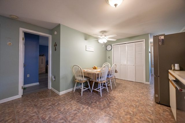 11 Edgeworth Street, Billerica, MA 01821