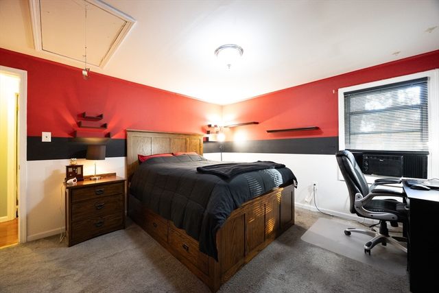 11 Edgeworth Street, Billerica, MA 01821