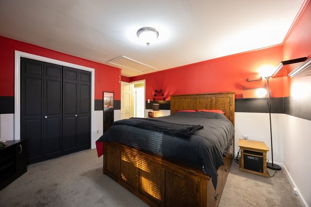 11 Edgeworth Street, Billerica, MA 01821