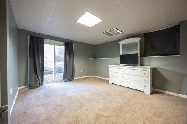 11 Edgeworth Street, Billerica, MA 01821