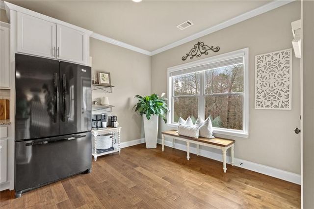 5831 Ridgedale Court, Gainesville, GA 30506