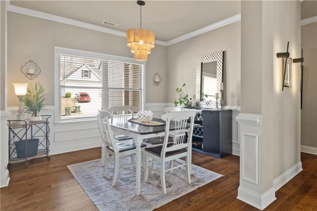 5831 Ridgedale Court, Gainesville, GA 30506