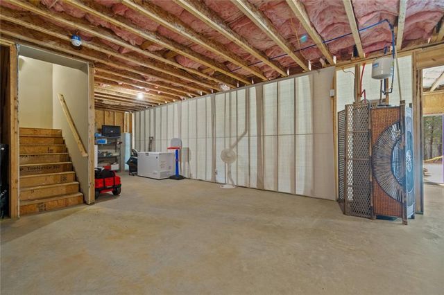 5831 Ridgedale Court, Gainesville, GA 30506