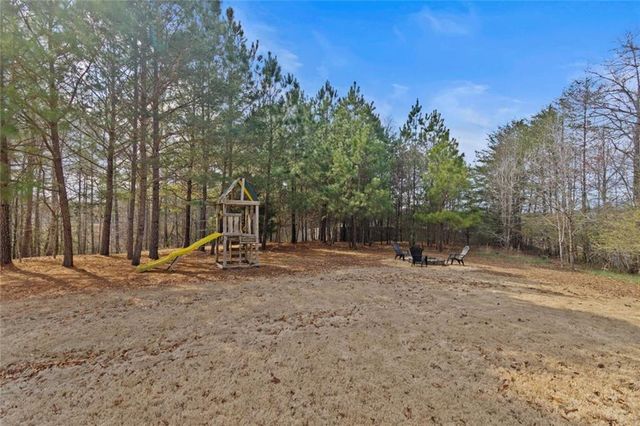 5831 Ridgedale Court, Gainesville, GA 30506