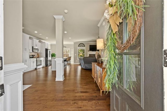 5831 Ridgedale Court, Gainesville, GA 30506