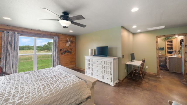 5801 County Road 4128, Scurry, TX 75158