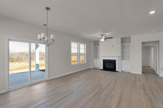 167 Hunter Ridge Drive, Boiling Springs, SC 29316