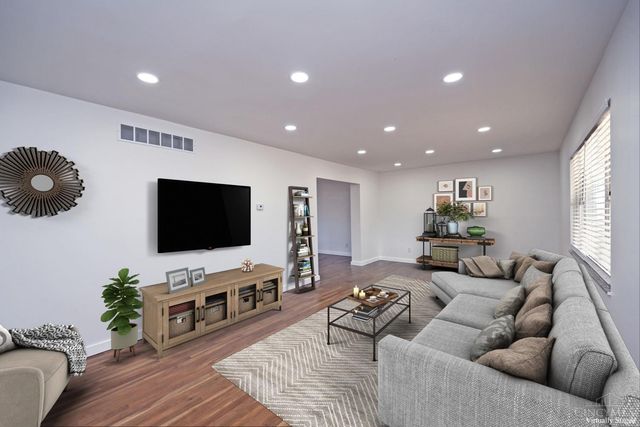 10219 Winstead Lane, Springfield Twp., OH 45231