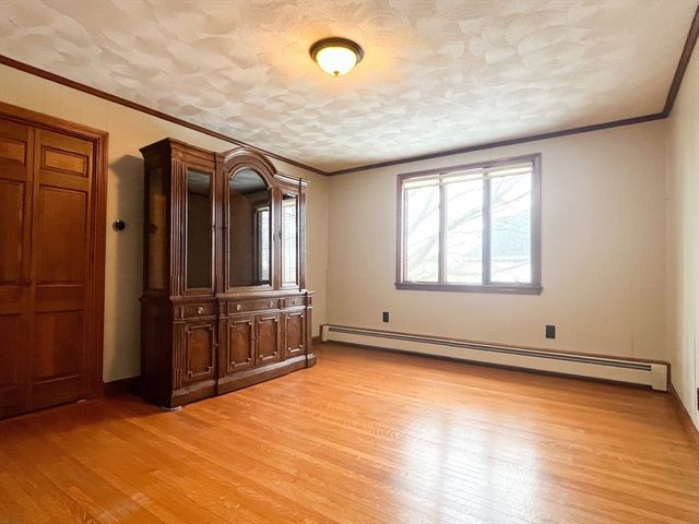 4 Gardner 2, Peabody, MA 01960