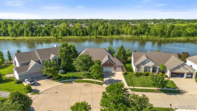 119 Riparian Court, Dardenne Prairie, MO 63368