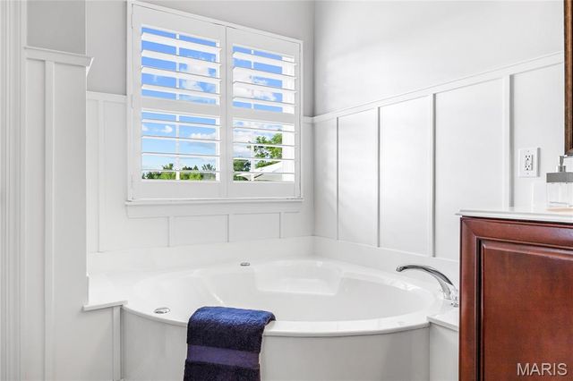 119 Riparian Court, Dardenne Prairie, MO 63368