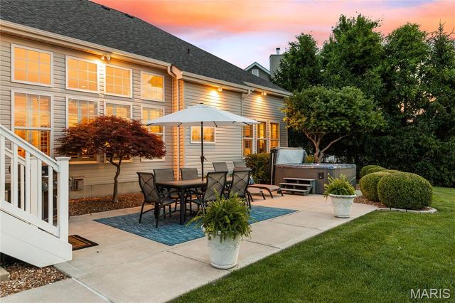 119 Riparian Court, Dardenne Prairie, MO 63368
