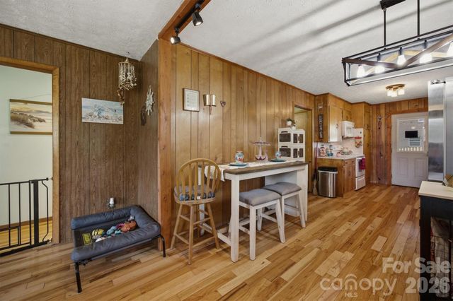 1082 Maple Street, Granite Falls, NC 28630