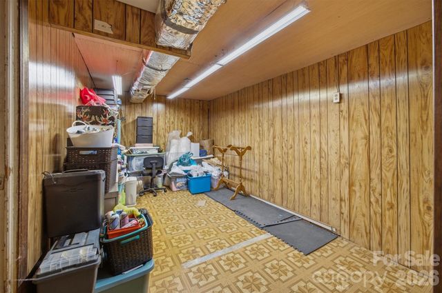 1082 Maple Street, Granite Falls, NC 28630